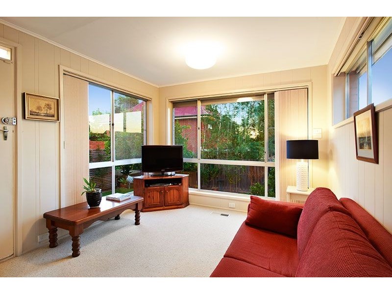 35 Bond Avenue, Blackburn South VIC 3130