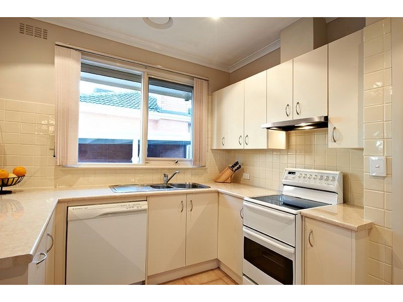 35 Bond Avenue, Blackburn South VIC 3130