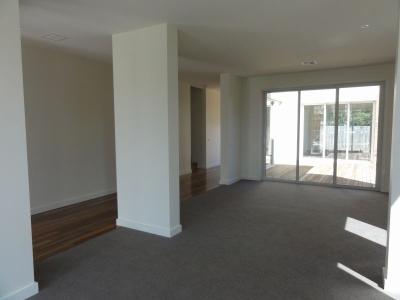 6 Tisane Avenue, Forest Hill VIC 3131
