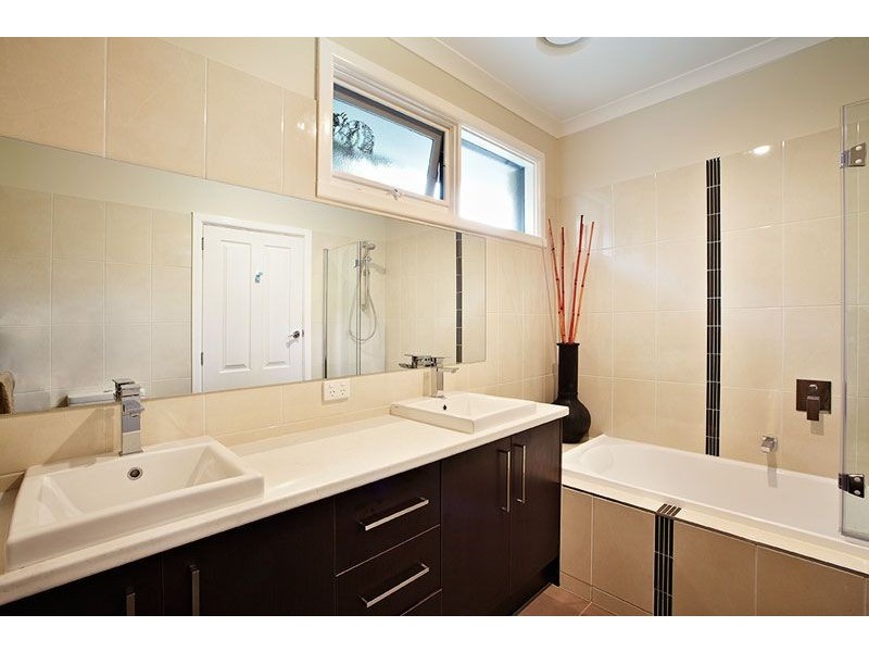 6 Kathleen Street, Blackburn North VIC 3130