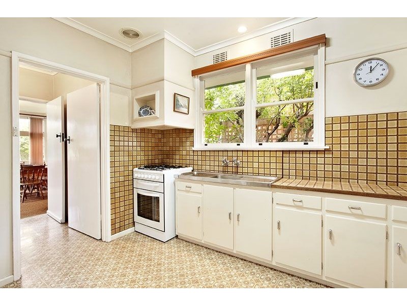 14 Quentin Street, Forest Hill VIC 3131