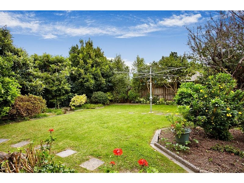 14 Quentin Street, Forest Hill VIC 3131