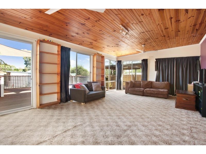 10 Gay Street, Blackburn North VIC 3130