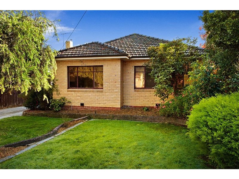 20 Morrie Crescent, Blackburn North VIC 3130
