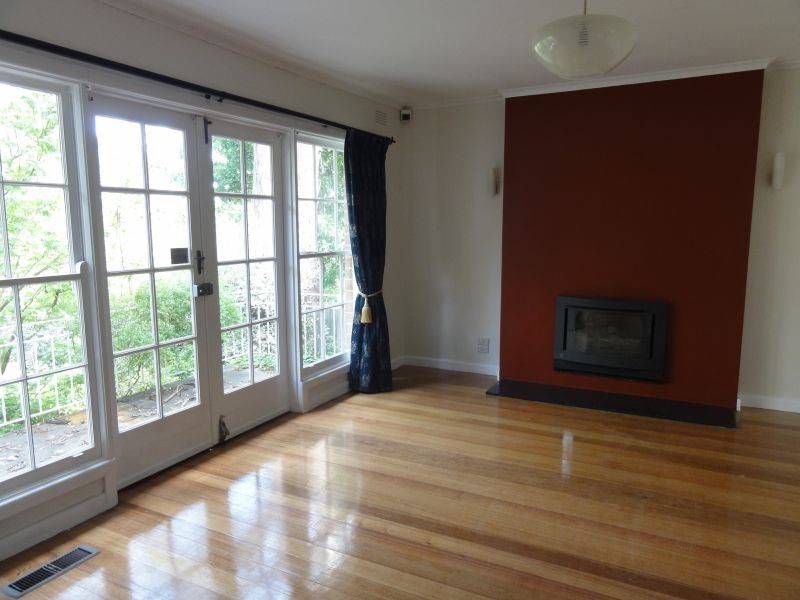 36 Alandale Road, Blackburn VIC 3130