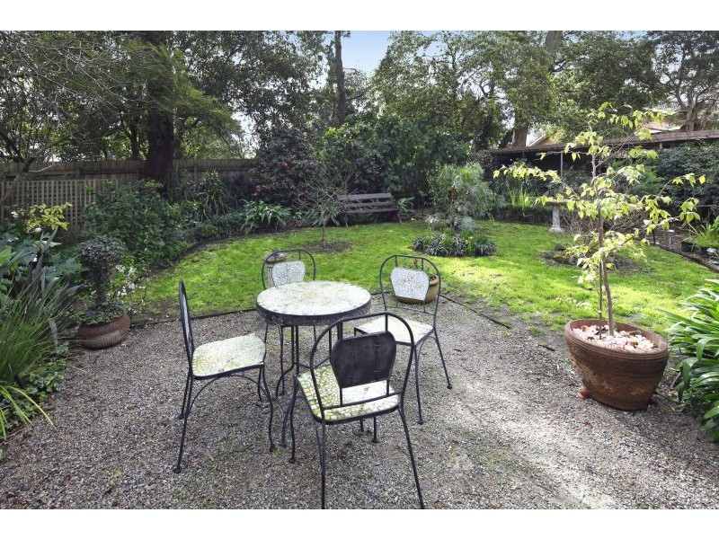 36 Alandale Road, Blackburn VIC 3130