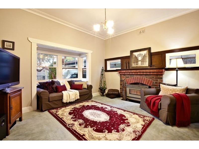 52 Francis Street, Blackburn VIC 3130