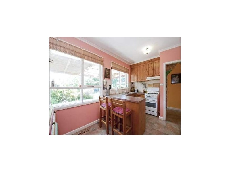 135 Lake Road, Forest Hill VIC 3131