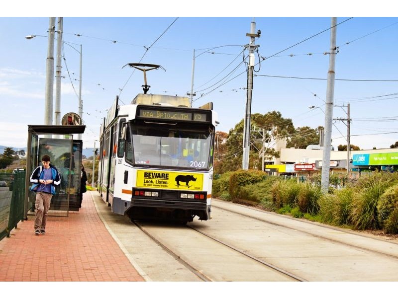 57 Hilltop Crescent, Burwood East VIC 3151