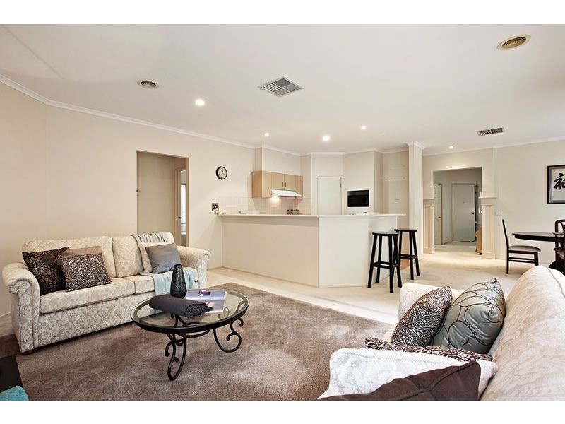 13 Pottery Drive, Blackburn North VIC 3130