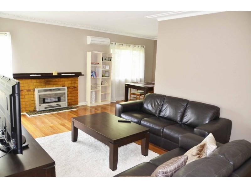 49 Whitehorse Road, Blackburn VIC 3130