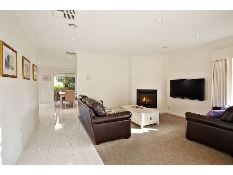 3/54 Carween Avenue, Mitcham VIC 3132