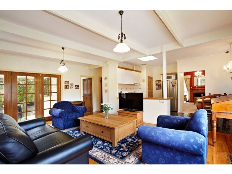 55 Salisbury Avenue, Blackburn VIC 3130