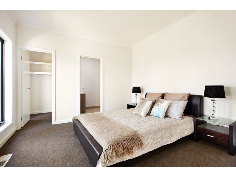 1 Matheson Road, Forest Hill VIC 3131