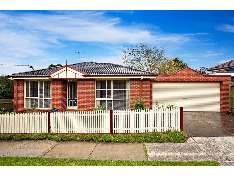 1B Chapman Street, Blackburn North VIC 3130