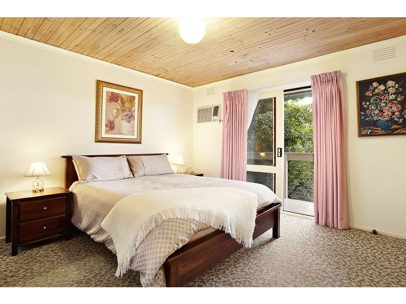 49 Percy Street, Mitcham VIC 3132