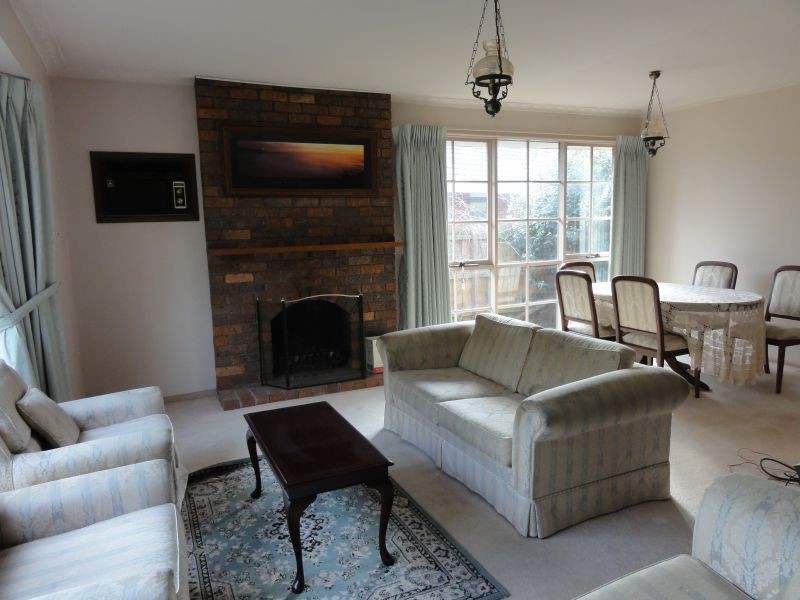 12 Mill Avenue, Forest Hill VIC 3131