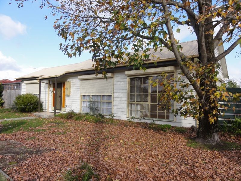 32 Springfield Road, Blackburn VIC 3130