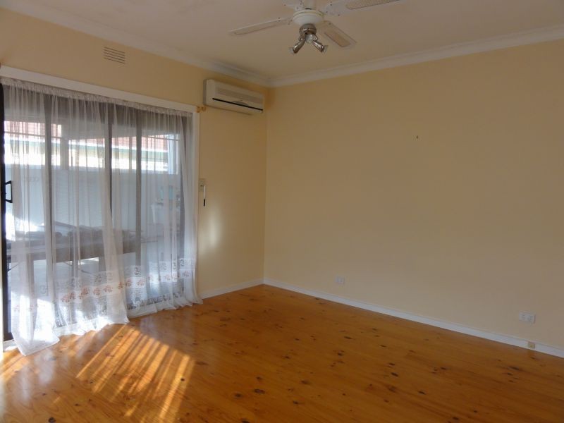 32 Springfield Road, Blackburn VIC 3130