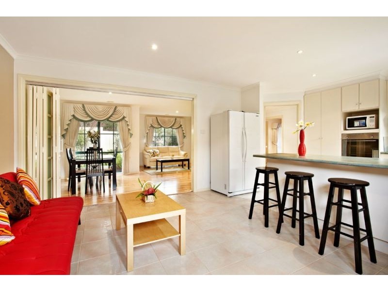 13 Kurrajong Way, Blackburn North VIC 3130