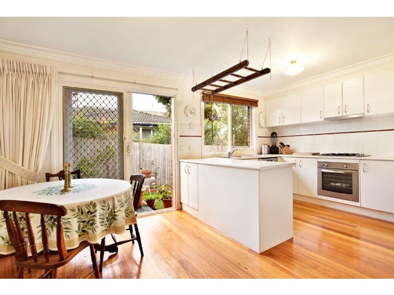 3/3 Scott Grove, Burwood VIC 3125
