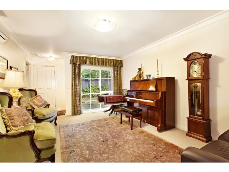 3/3 Scott Grove, Burwood VIC 3125