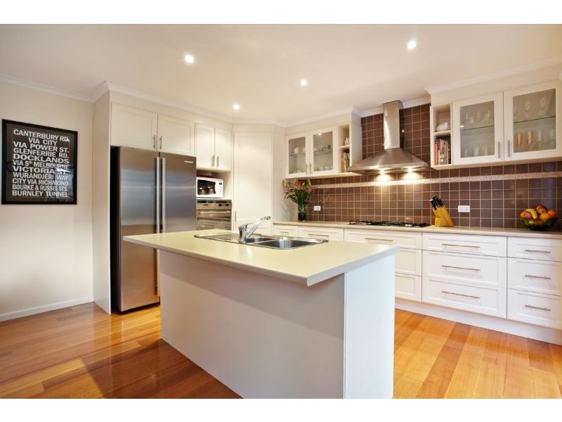 10 Scott Street, Mitcham VIC 3132