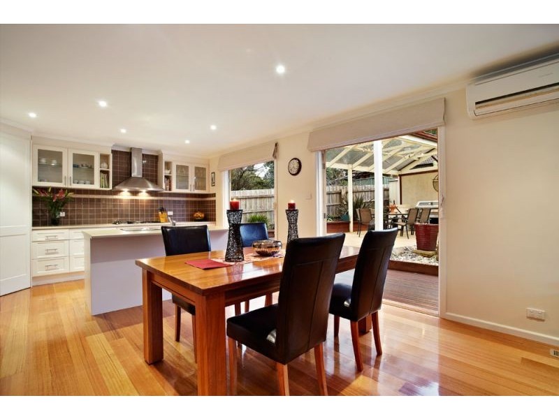 10 Scott Street, Mitcham VIC 3132