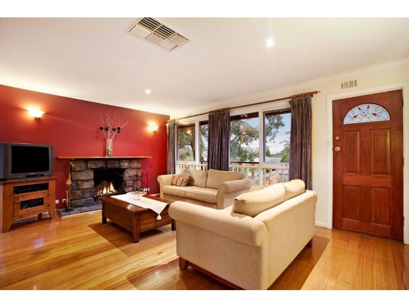 10 Scott Street, Mitcham VIC 3132