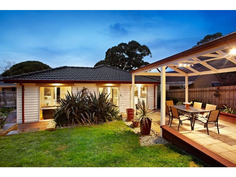 10 Scott Street, Mitcham VIC 3132