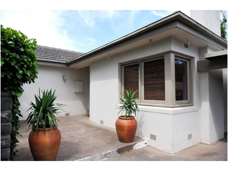 110 Surrey Road, Blackburn North VIC 3130