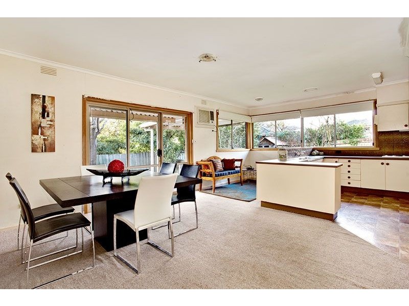 8 Suffolk Street, Nunawading VIC 3131