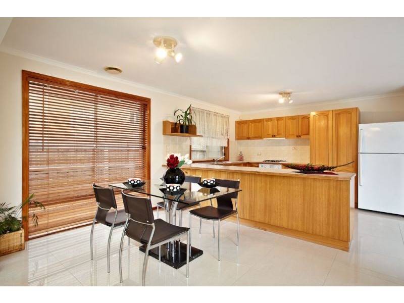 13 Rigani Court, Blackburn North VIC 3130