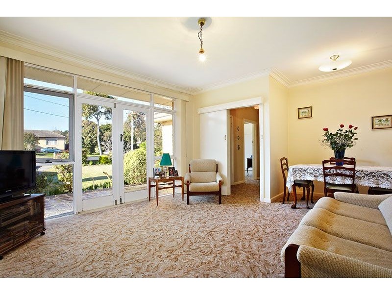 12 Morrie Crescent, Blackburn North VIC 3130