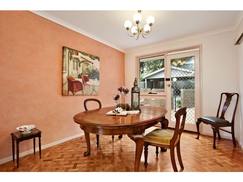 11 Ashburton Drive, Mitcham VIC 3132