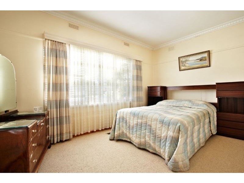 3 Larch Street, Blackburn VIC 3130
