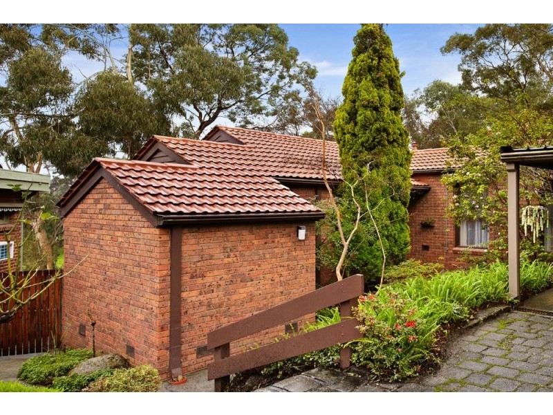 16 Anjaya Court, Blackburn VIC 3130