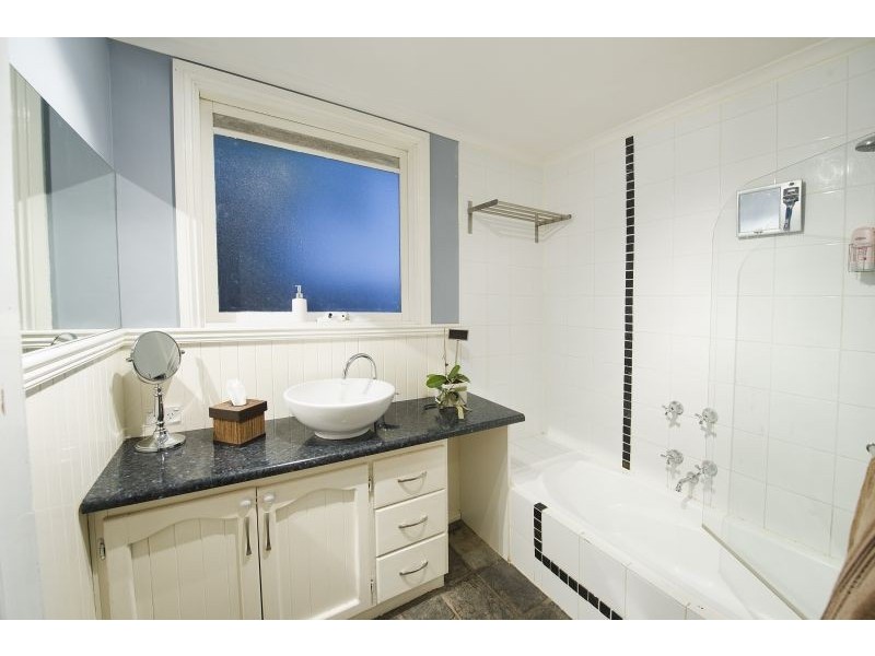 43 Tyne Street, Box Hill North VIC 3129