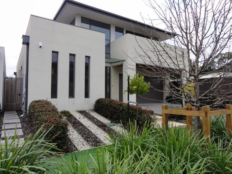 5 Magnolia Drive, Forest Hill VIC 3131