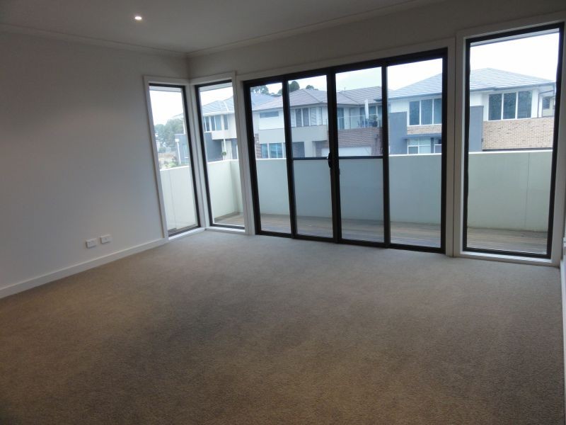 5 Magnolia Drive, Forest Hill VIC 3131