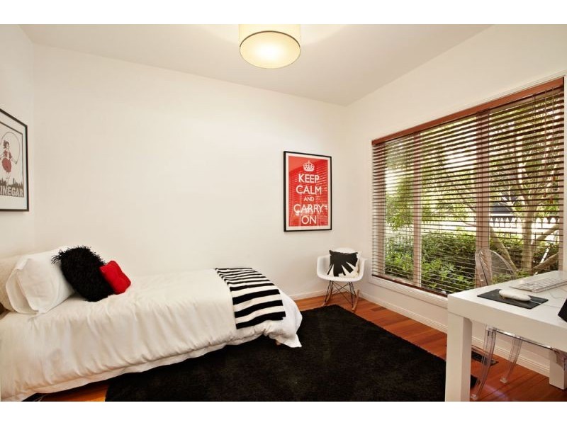 21 Essex Street, Blackburn North VIC 3130