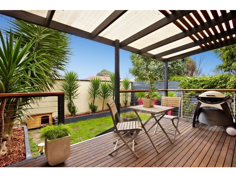 21 Essex Street, Blackburn North VIC 3130