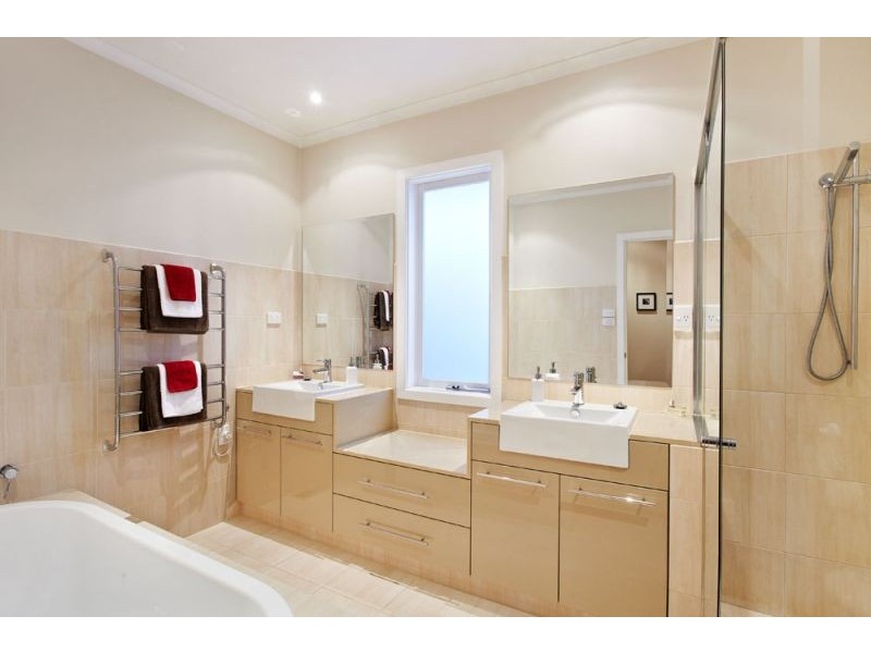 106 Esdale Street, Nunawading VIC 3131