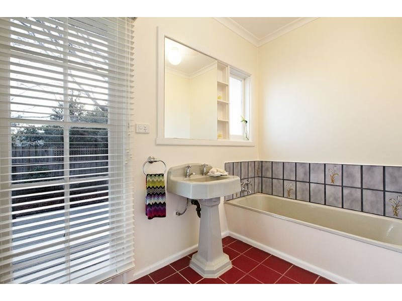 14 Violet Court, Blackburn South VIC 3130