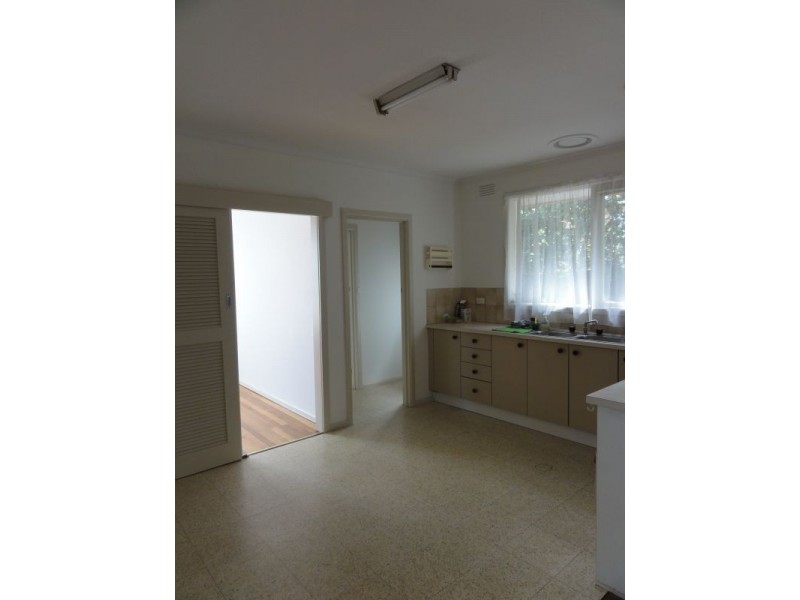 60 Church Road, Doncaster VIC 3108