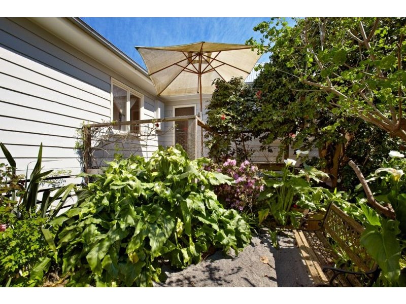 10 Salisbury Avenue, Blackburn VIC 3130