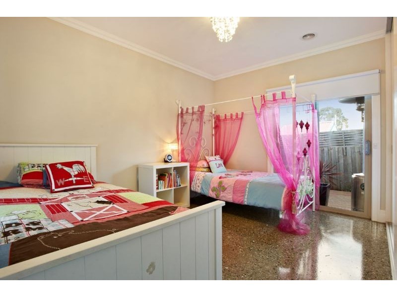 11a Sussex Street, Blackburn North VIC 3130