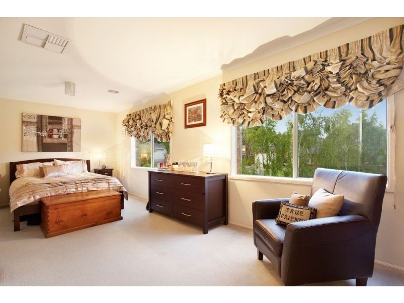 3 Italia Court, St Helena VIC 3088