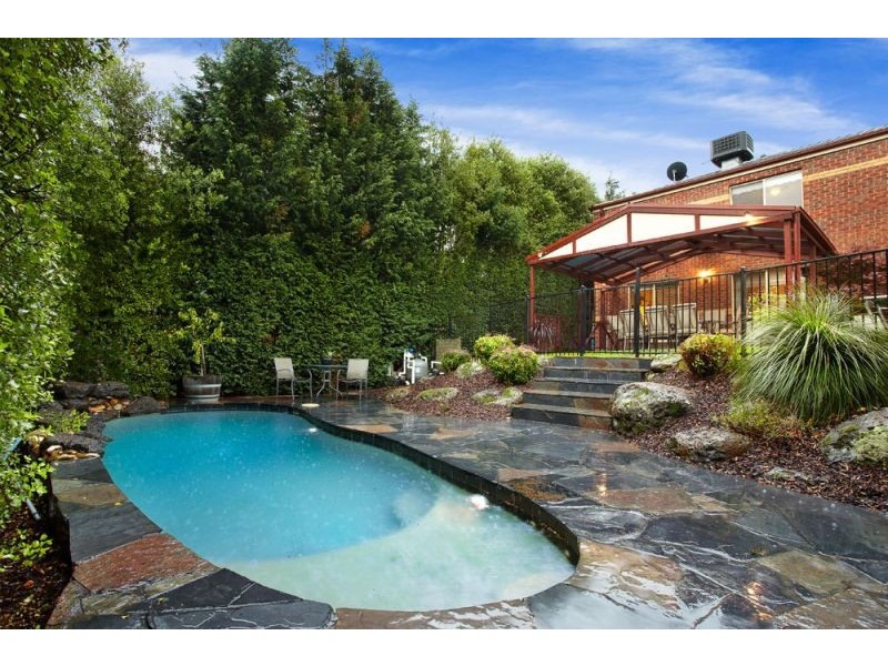 3 Italia Court, St Helena VIC 3088