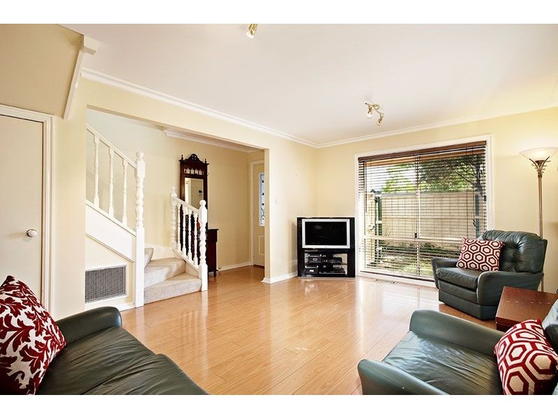1/182 Springfield Road, Blackburn VIC 3130
